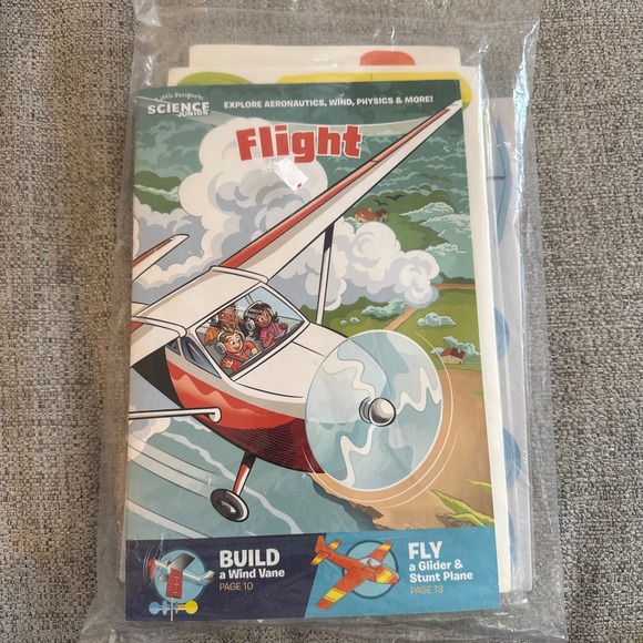 Little Passports Flight Science Kit Build Wind Vane Glider Stunt‎ Plane - Picture 1 of 4